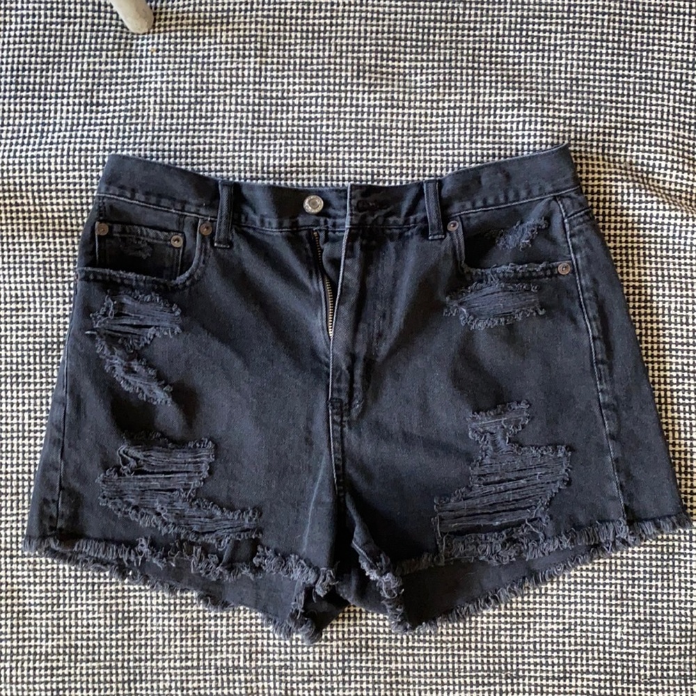 American Eagle Mom short